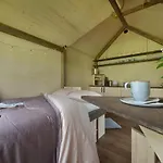 Glamping Hluboka Luxuszelt *