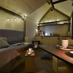 Luxuszelt Glamping Hluboka *