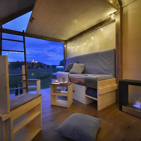 럭셔리텐트 Glamping Hluboka Hluboká nad Vltavou