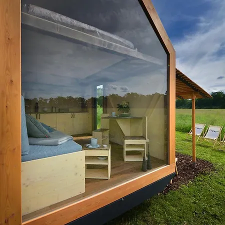 Glamping Hluboka Luxury tent Hluboka nad Vltavou