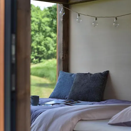 Luxury tent Glamping Hluboka *