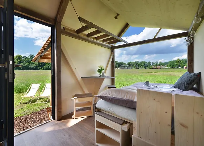 Glamping Hluboka * Hluboká nad Vltavou